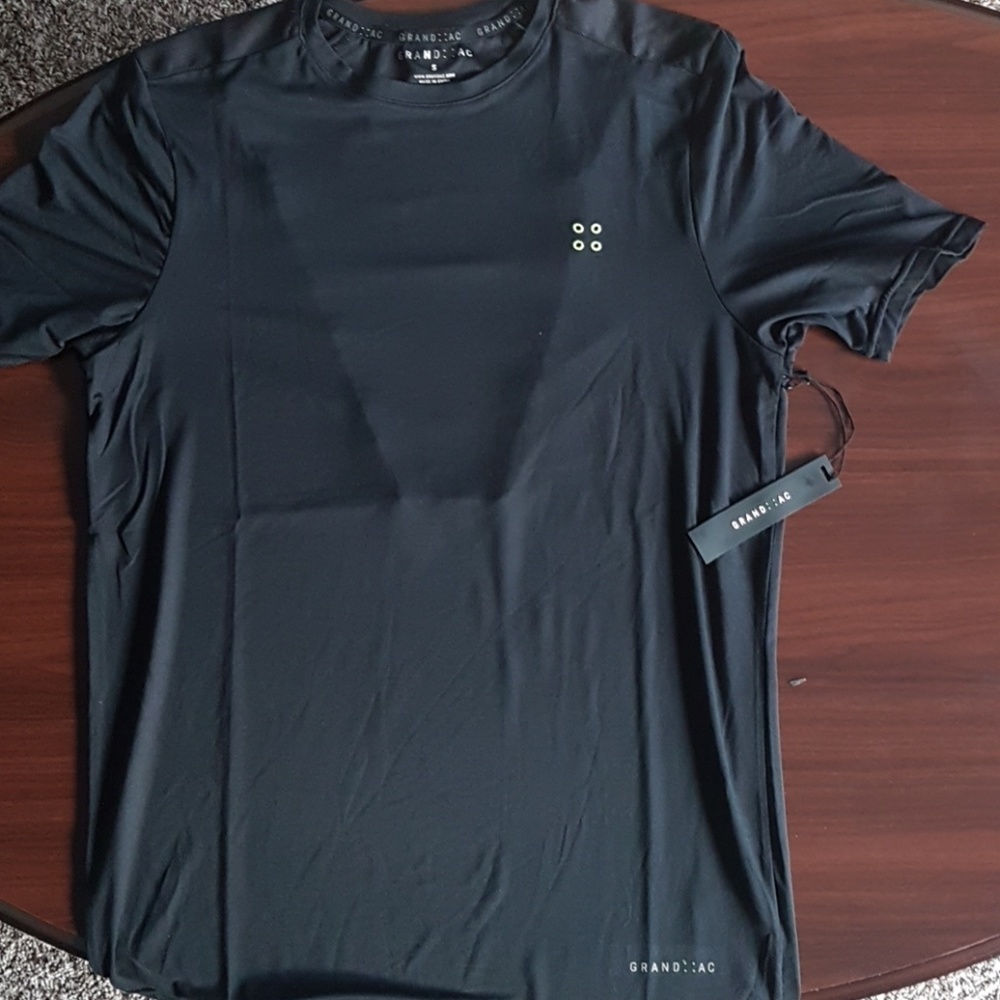 Grand AC black ultrasoft sports t shirt